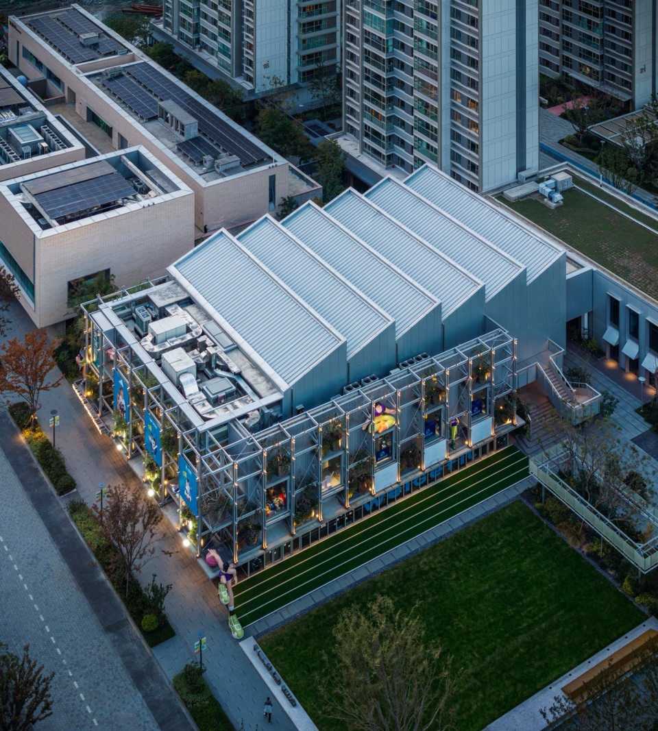 CHUNXI Marketplace and GULANG Gymnasium NEXUS Jiading Shanghai by Atelier Z