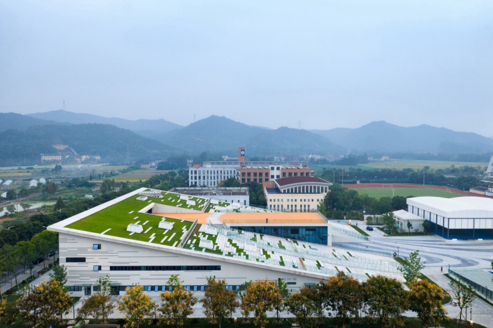 Huzhou Daixi Culture Sports and Commercial Complex by Minax Architecture