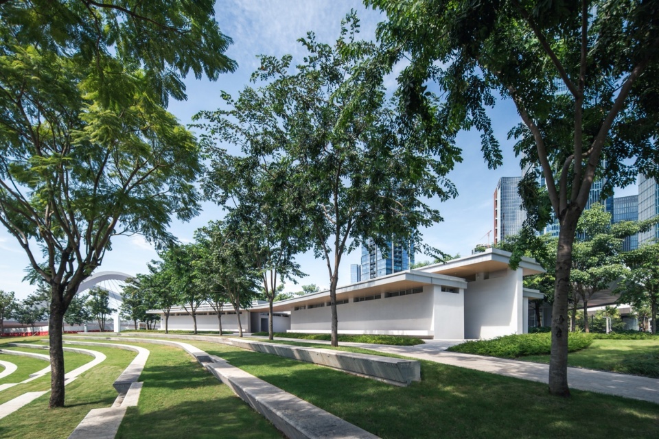 Shenzhen Qianhai Guiwan Park Service Station by hang cheng studio