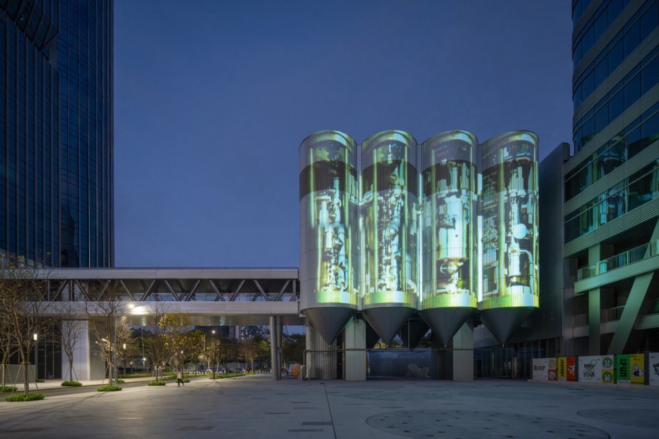 CRB Tech Innovative City by Aedas