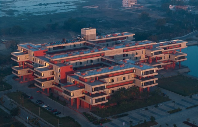 Indian Institute of Technology Hyderabad by IITH Campus Design Team, The University of Tokyo + NIHON SEKKEI + APL design workshop