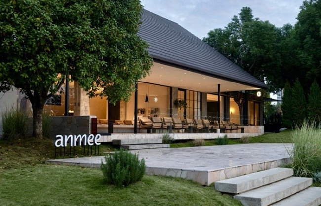 anmee暗弥，武汉 / 朴开⼗向设计事务所