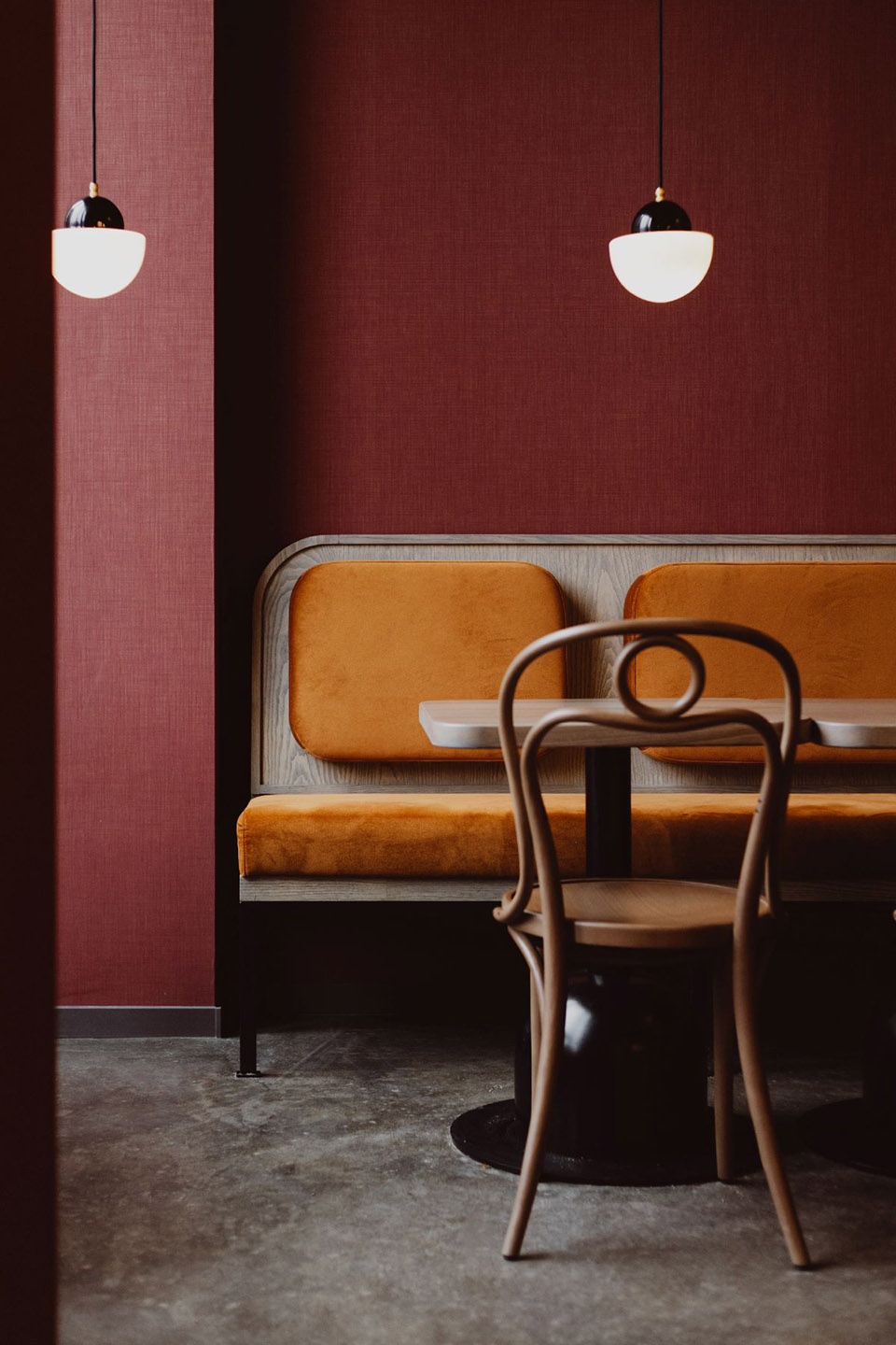 Interiors of Kulinarna Kamienica Biuro Kreacja和M19 Architekci