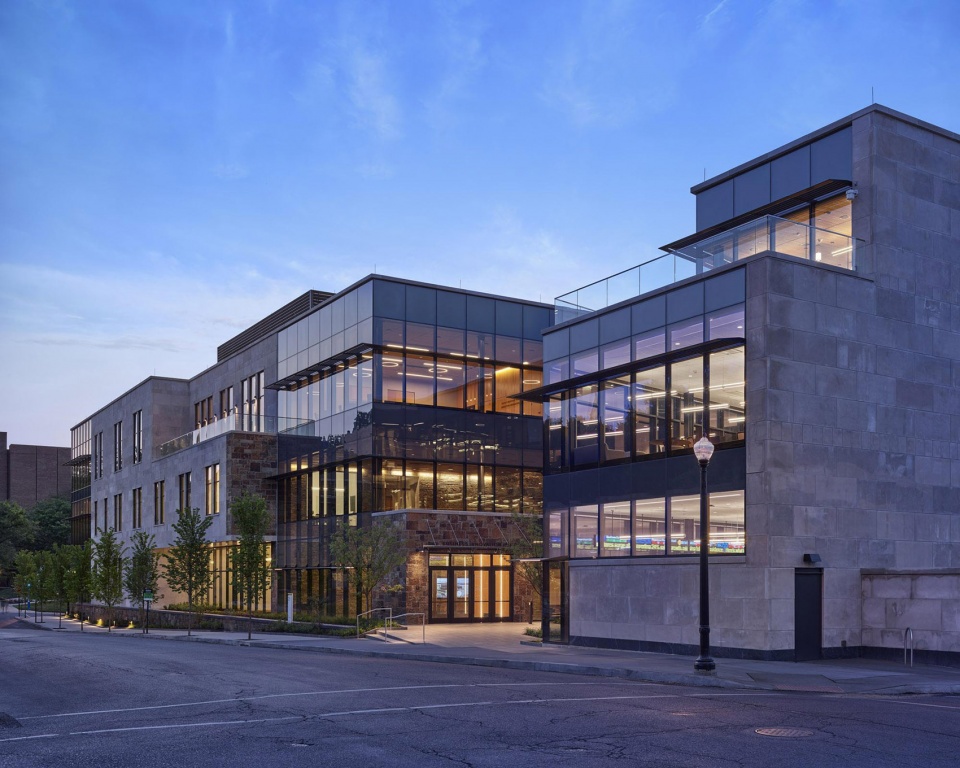 business innovation building lehigh university college of business by voith mactavish architects llp
