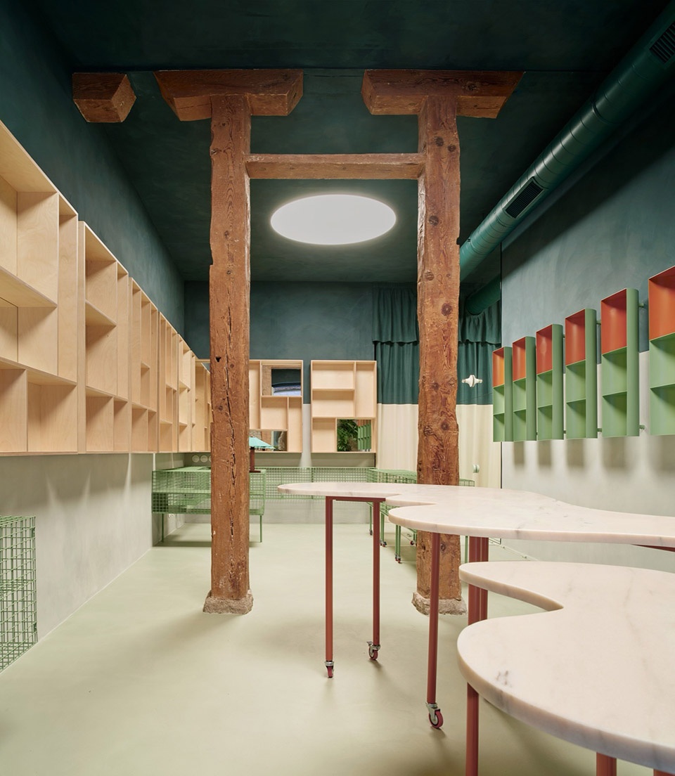 LACONICUM by KRESTA DESIGN