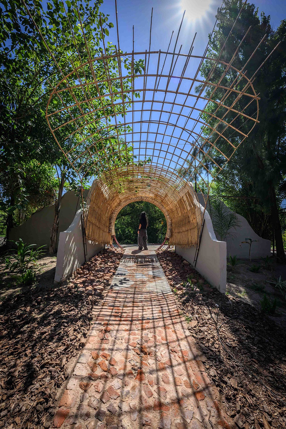 a series of essays to de colonize the territory by efeeme architects