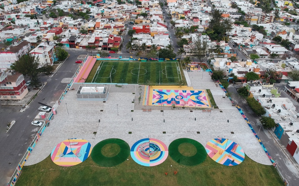 la bulla by taller multidisciplinar