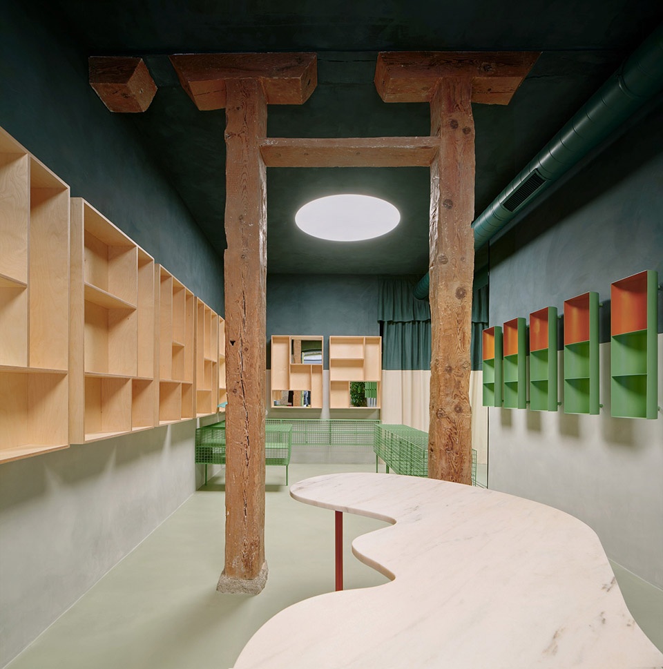 LACONICUM by KRESTA DESIGN