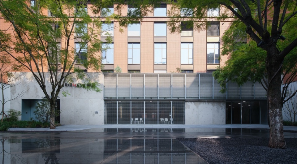 RICHAUS by vari architects