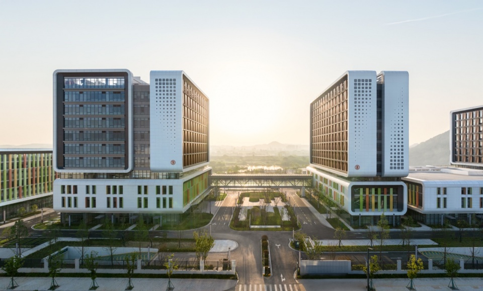 childrens hospital zhejiang university school of medicine moganshan campus by zhejiang institute of architectural design co ltd