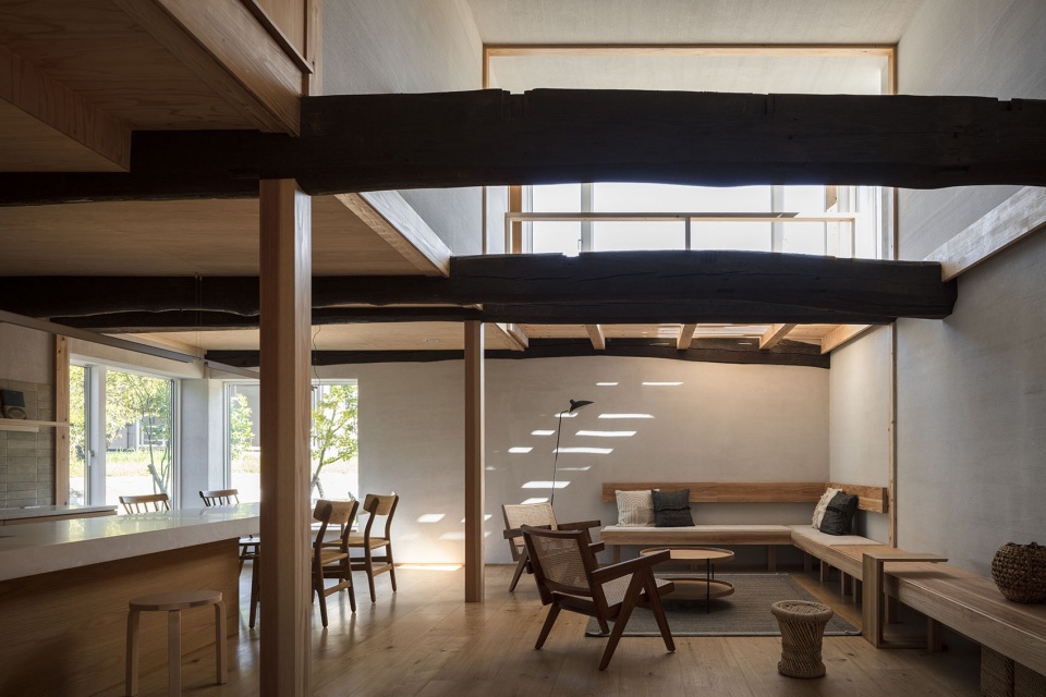 Residence Renovated from Rice Mill
