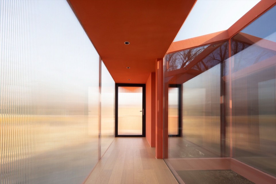 Red Bridge Cabin Wild Home by Wiki World Advanced Architecture Lab