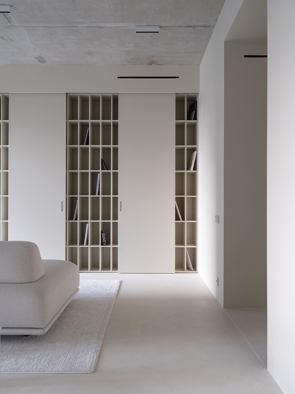 Rethinking the Sky House by Krisanova Design Studio - 谷德设计网