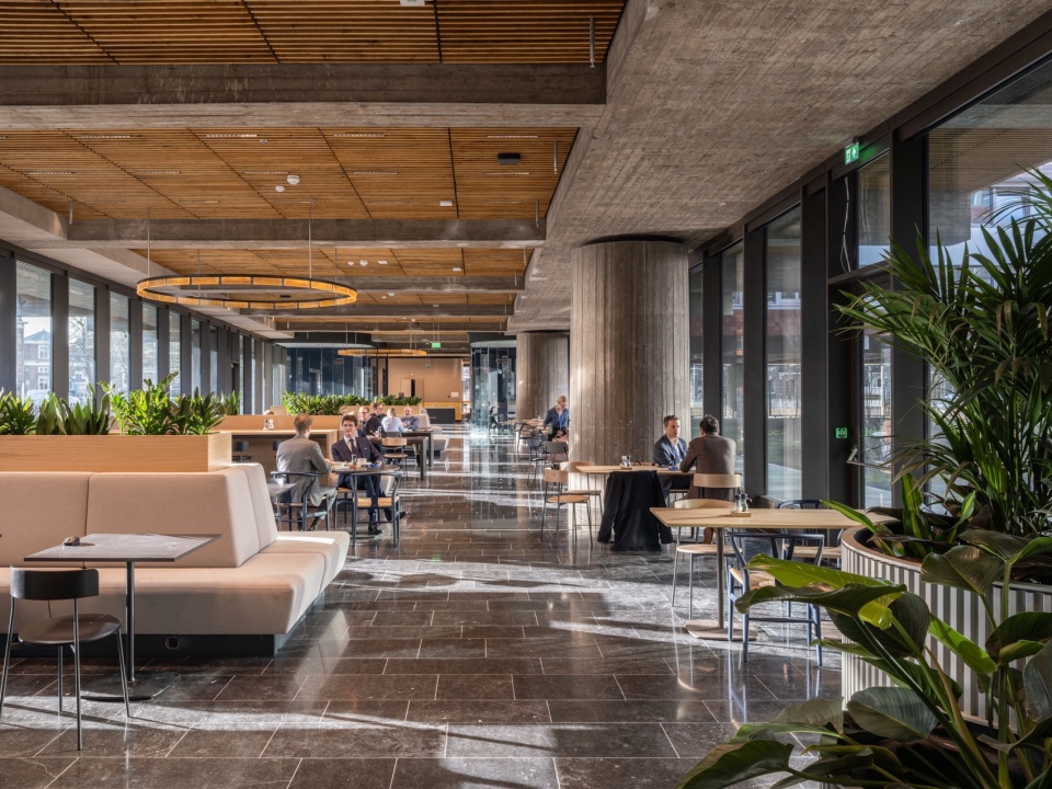 De Nederlandsche Bank Amsterdam by Mecanoo