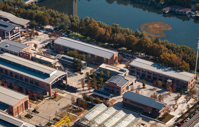 武汉四美塘铁路遗址文化公园 / 水石设计