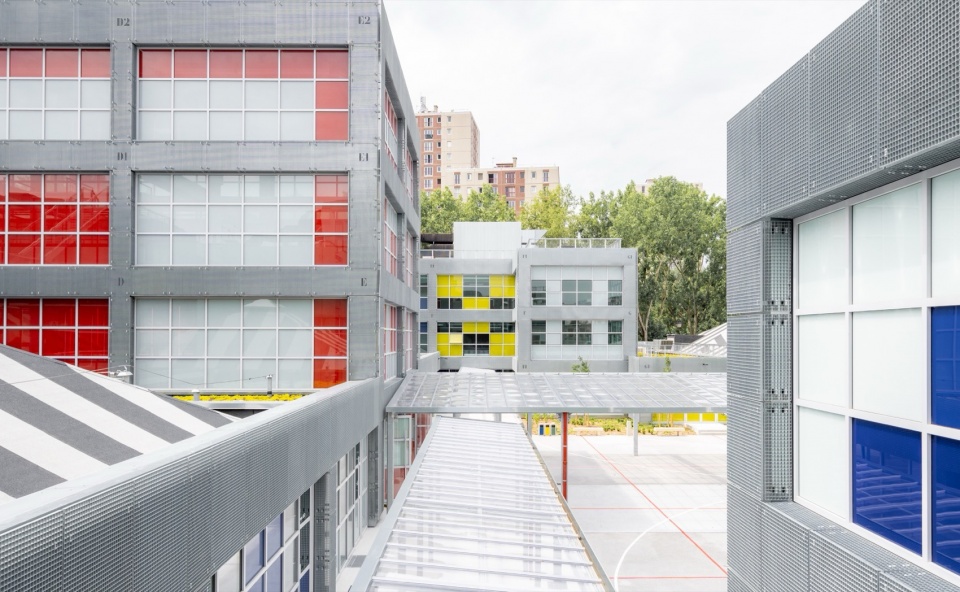 Anne Frank Middle School Rehabilitation by MARS Architectes