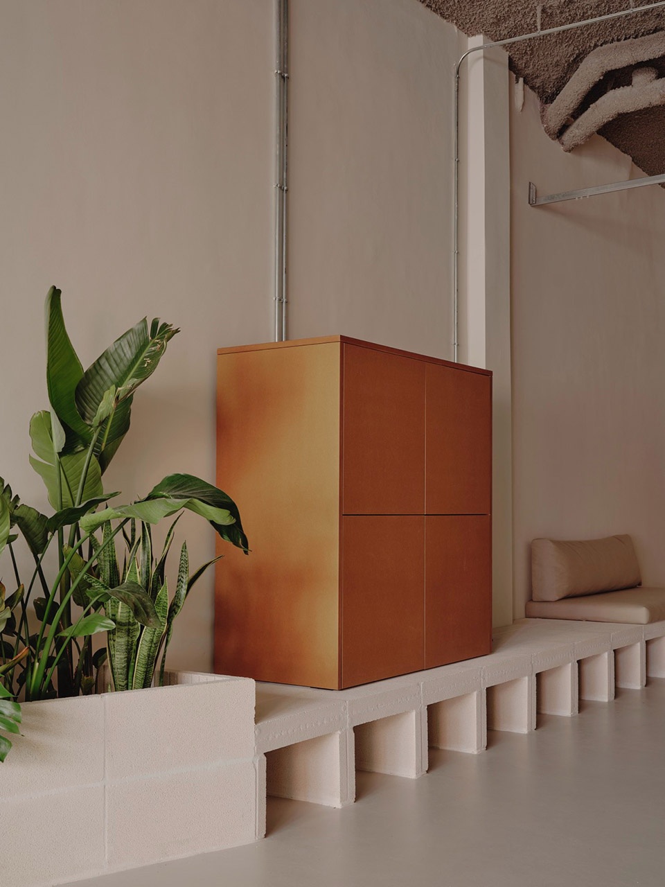 Sornells 21 by TOT Studio Paloma Bau Estudio