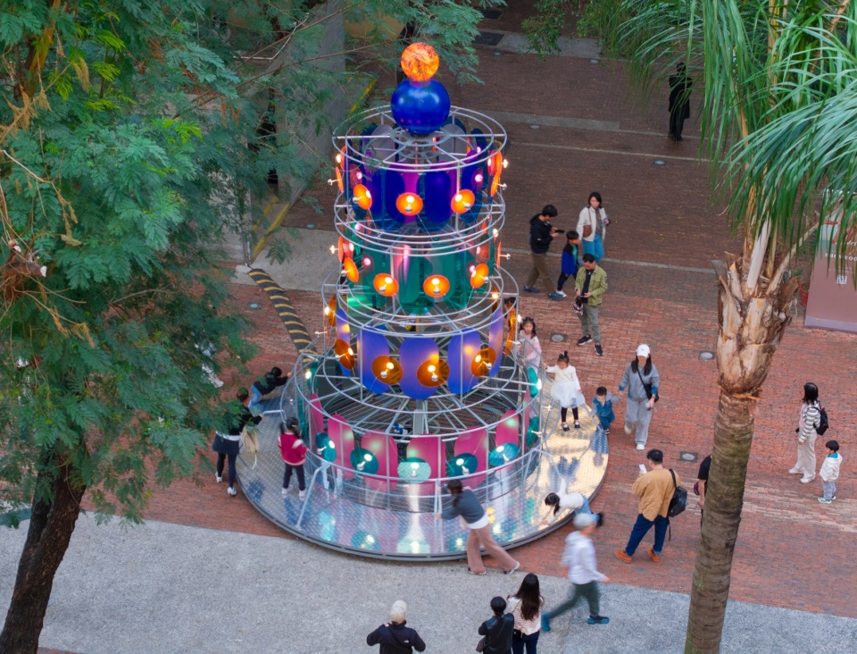 twirl tower by jizi design