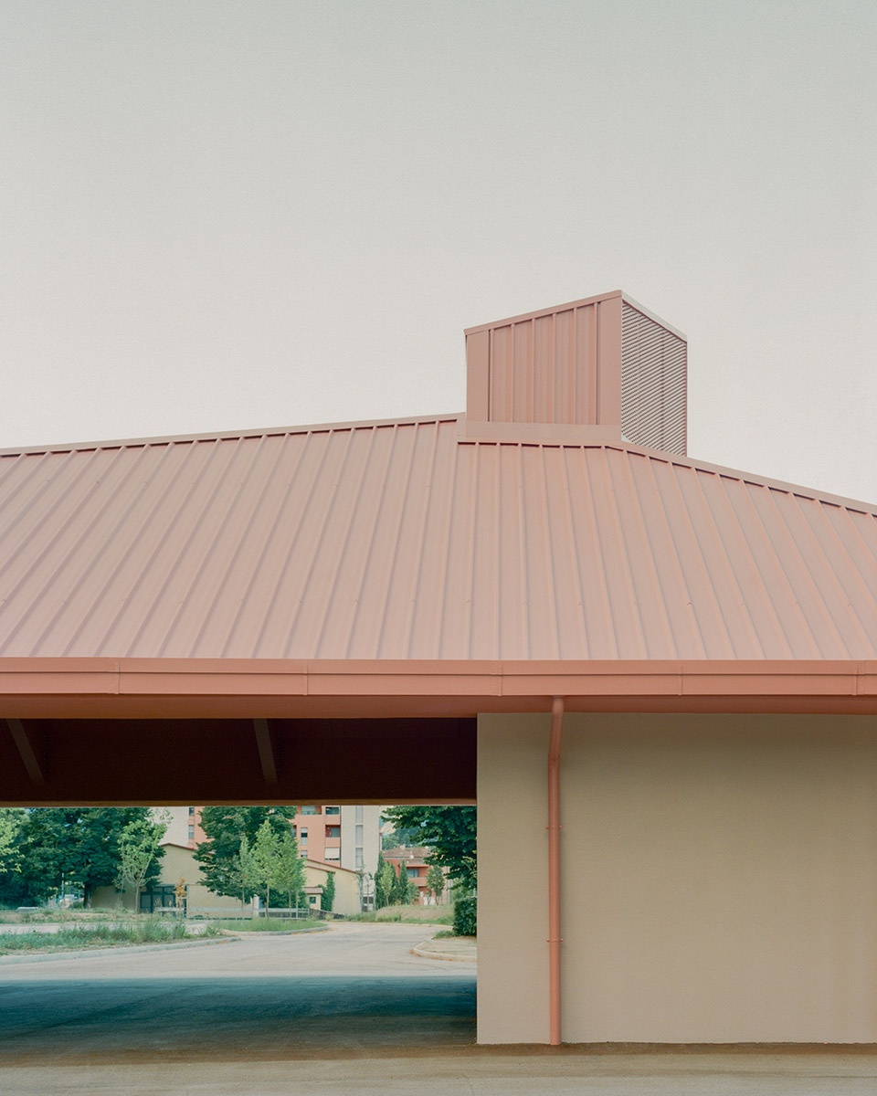 under the pink roof by caret studio