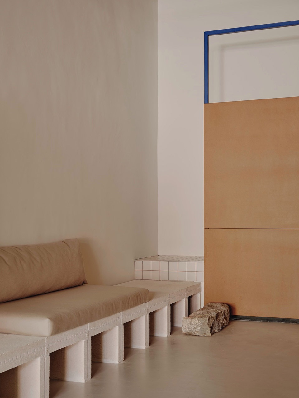 Sornells 21 by TOT Studio Paloma Bau Estudio