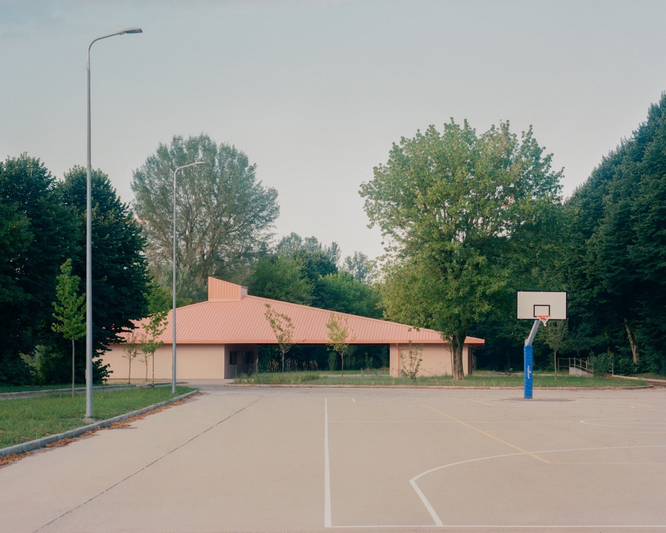 under the pink roof by caret studio