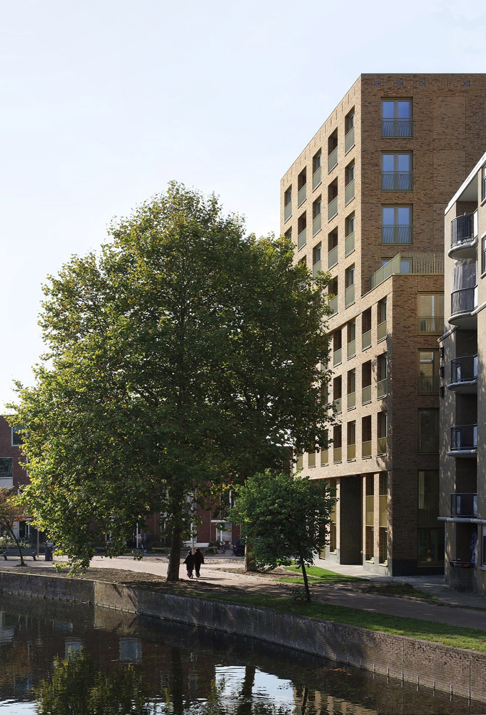 De Hartenrust Residential Building Rotterdam by van Bergen Kolpa Architects