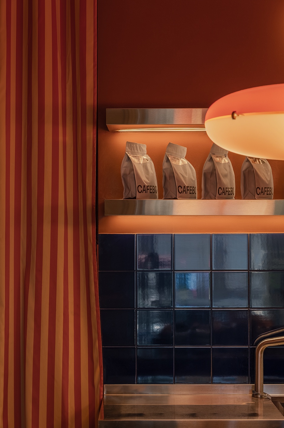 Frank Cafe