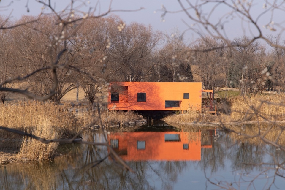 Red Bridge Cabin Wild Home by Wiki World Advanced Architecture Lab