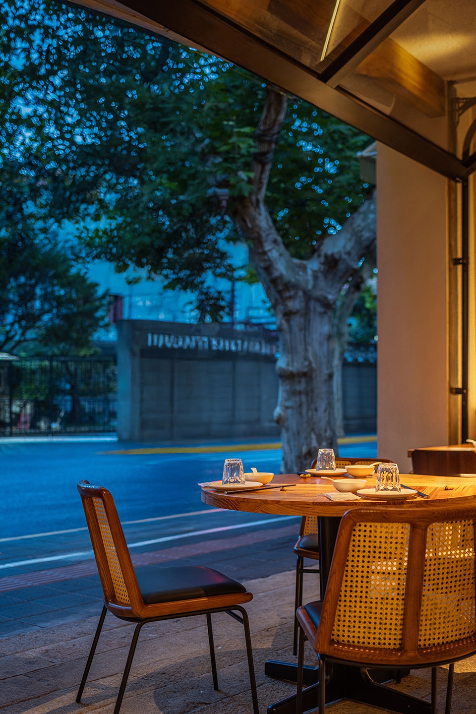 old brother seafood restaurant by young design
