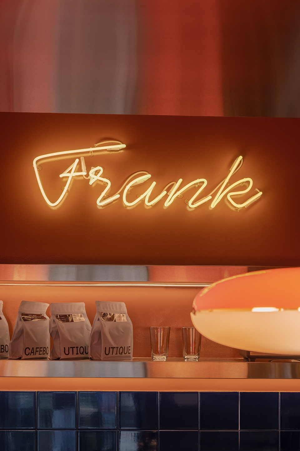 Frank Cafe