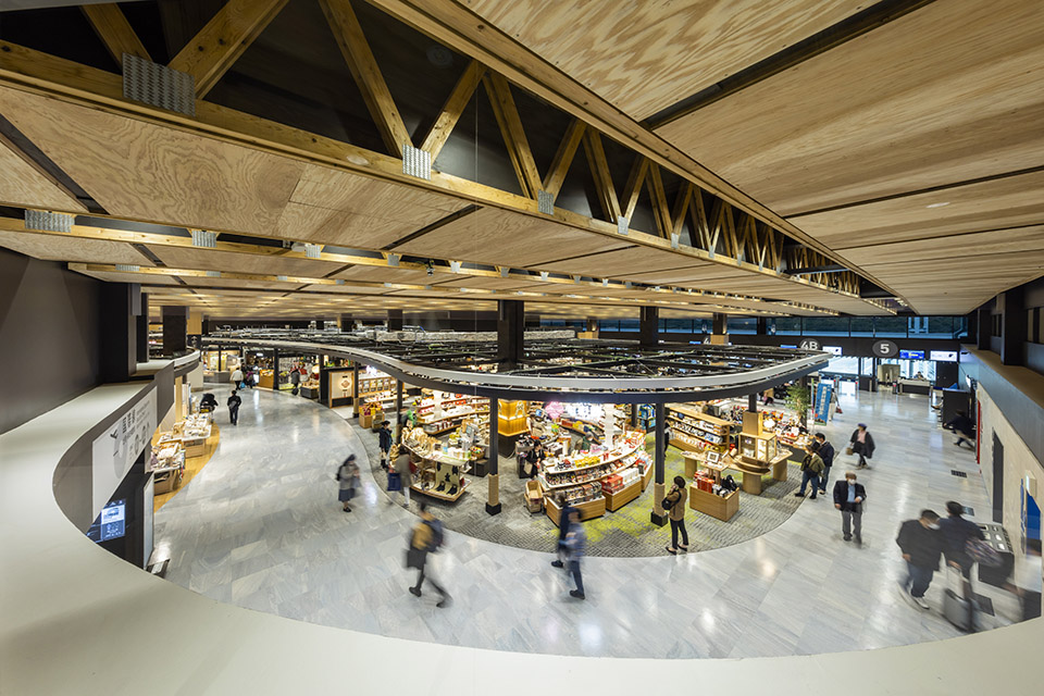 Kumamoto Airport Passenger Terminal Building
