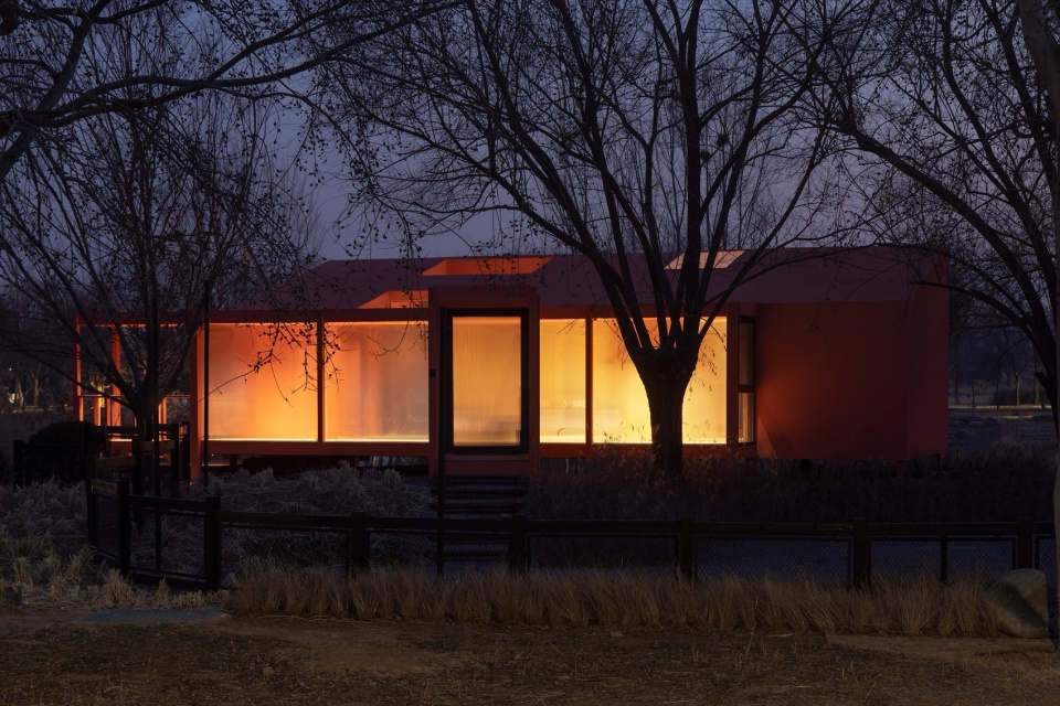 Red Bridge Cabin Wild Home by Wiki World Advanced Architecture Lab