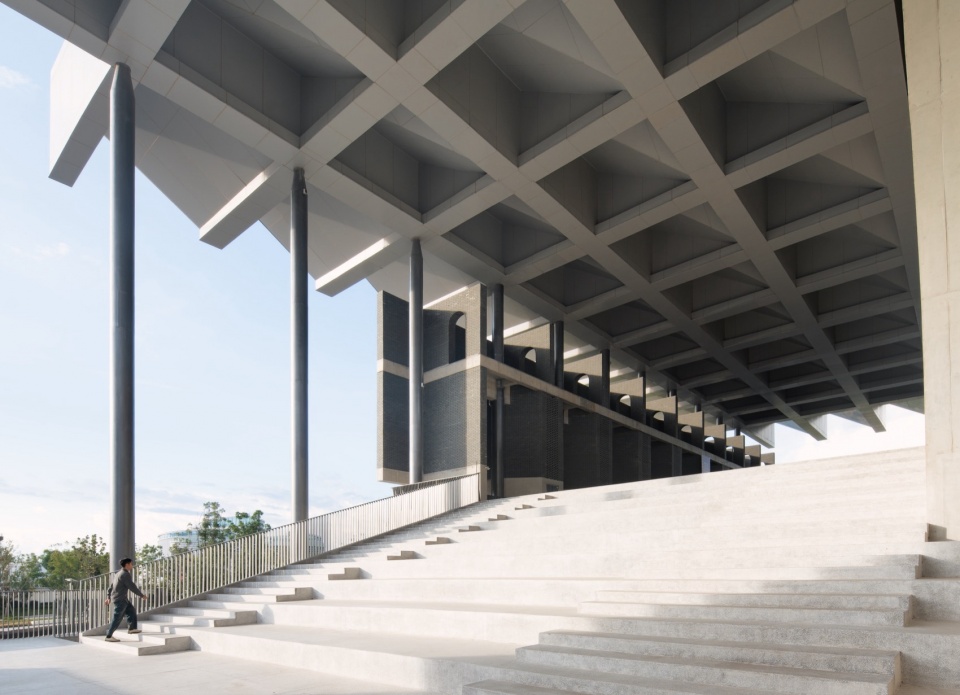 Xichang Jianchuan Film Museum Complex Documentary Film Museum by Tanghua Architect Associates