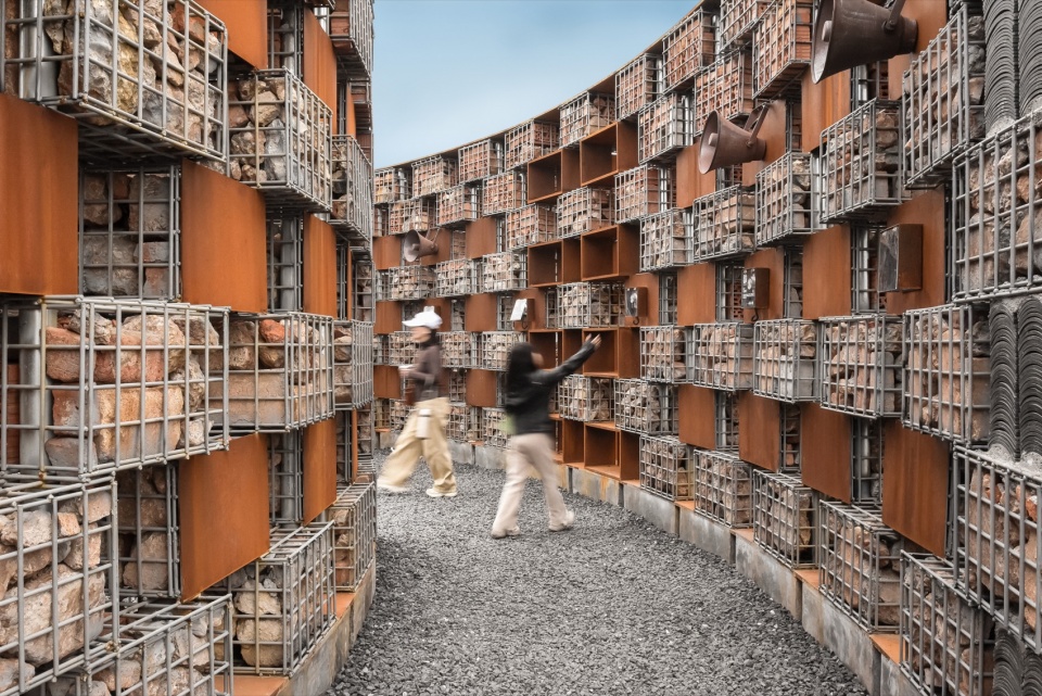 echo of the ruins by 1y architecture qff