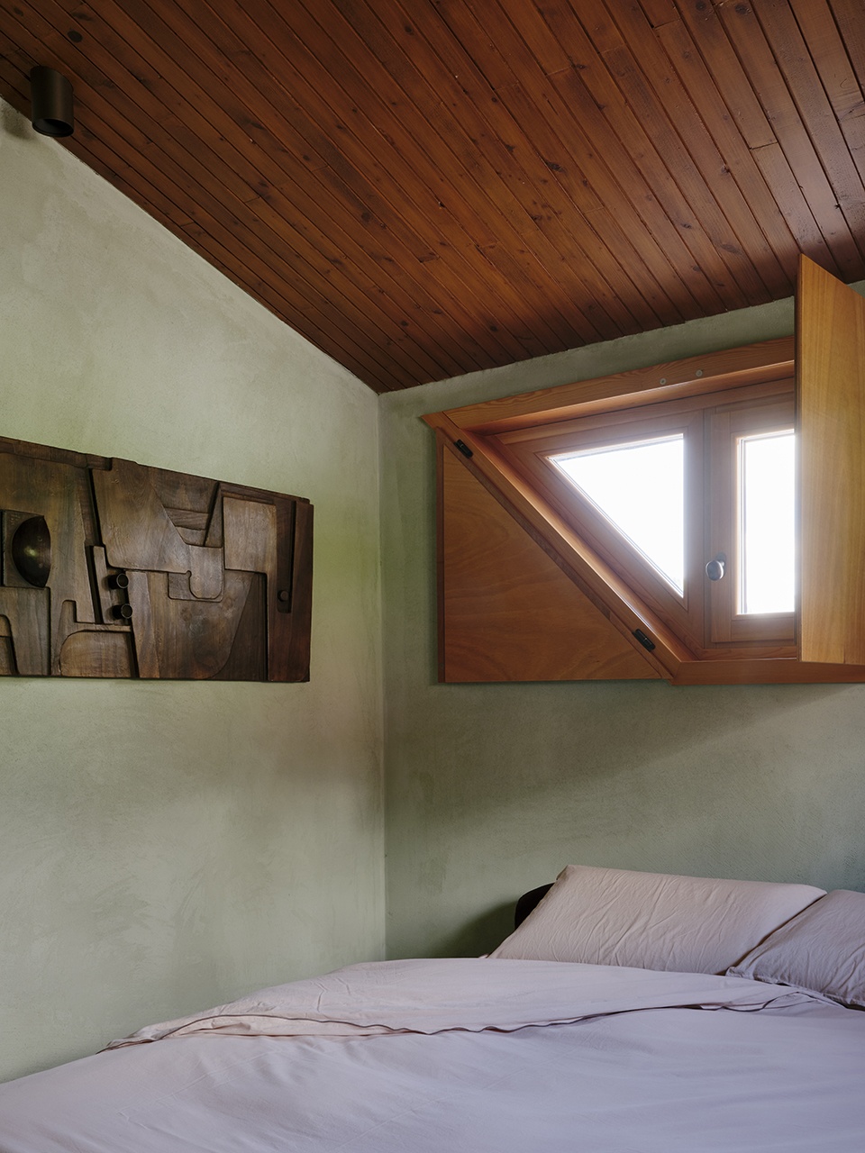 giomein intervention by co arch studio