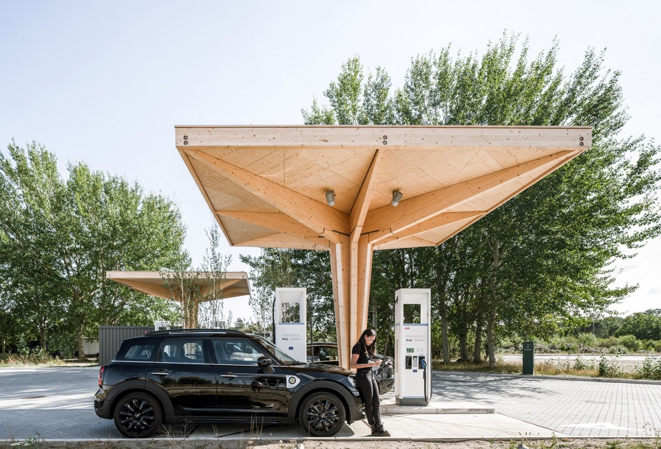 ultra fast charging stations for electric cars by cobe