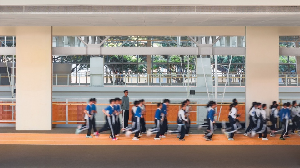 Intervention of Hongling Middle School Shixia Campus by Tumushi Architects