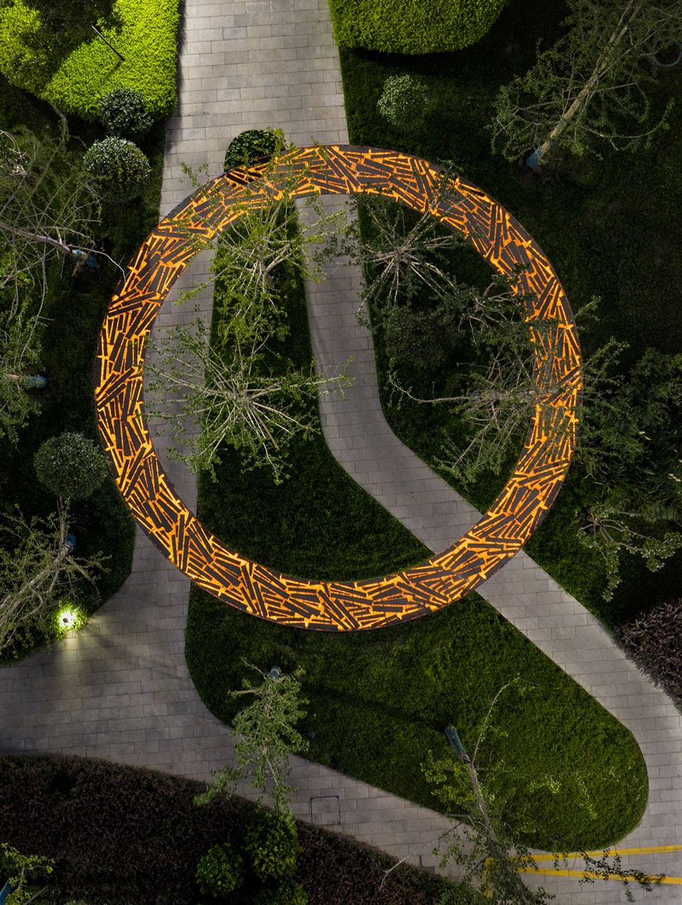 Supermoon and Earth Core Oasis