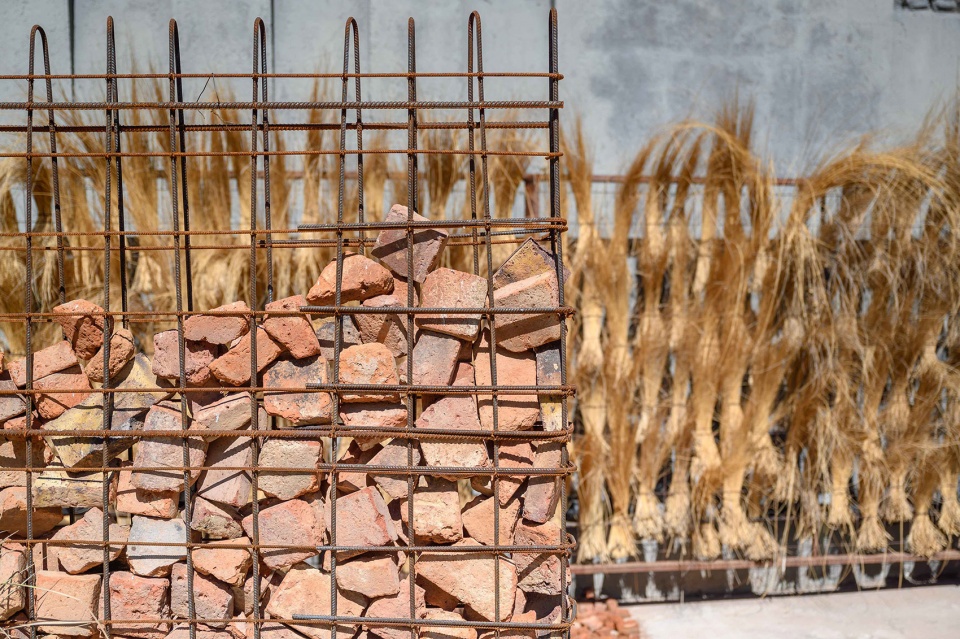 a series of essays to de colonize the territory by efeeme architects