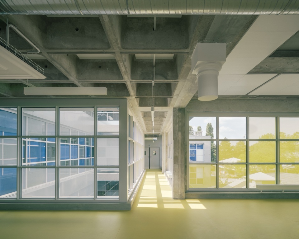 Anne Frank Middle School Rehabilitation by MARS Architectes