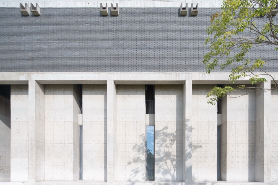 Xichang Jianchuan Film Museum Complex Documentary Film Museum by Tanghua Architect Associates