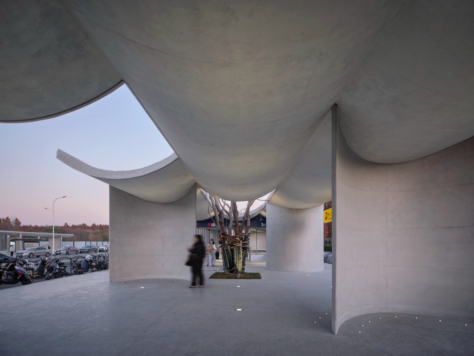 Emerging from Wetland East Kangqiao Station of Shanghai Airport Link by Original Design Studio TJAD