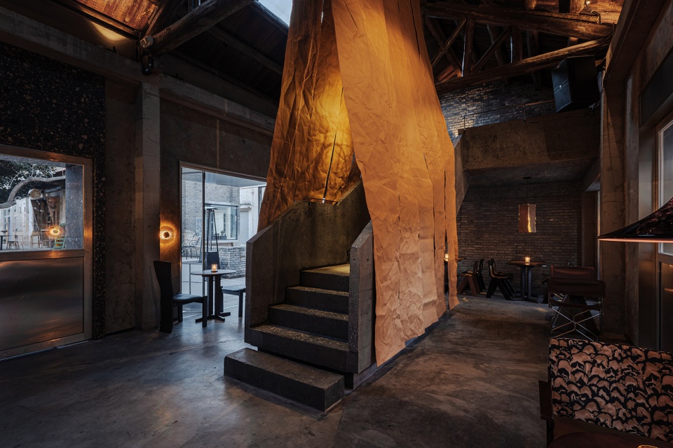 hanzhong qioban bistro by two design