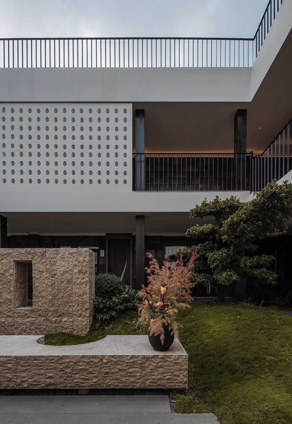 mushan resort hotel by kes design office