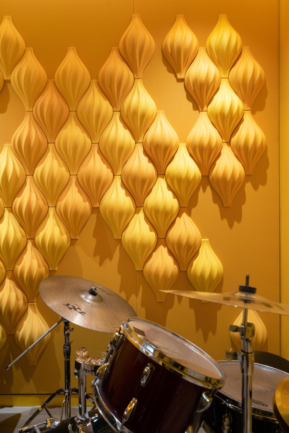 music classrooms at the western academy of beijing by studio vapore
