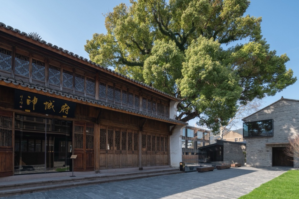 Ink Imprint Fuchengyin Boutique Hotel by LYCS Architecture
