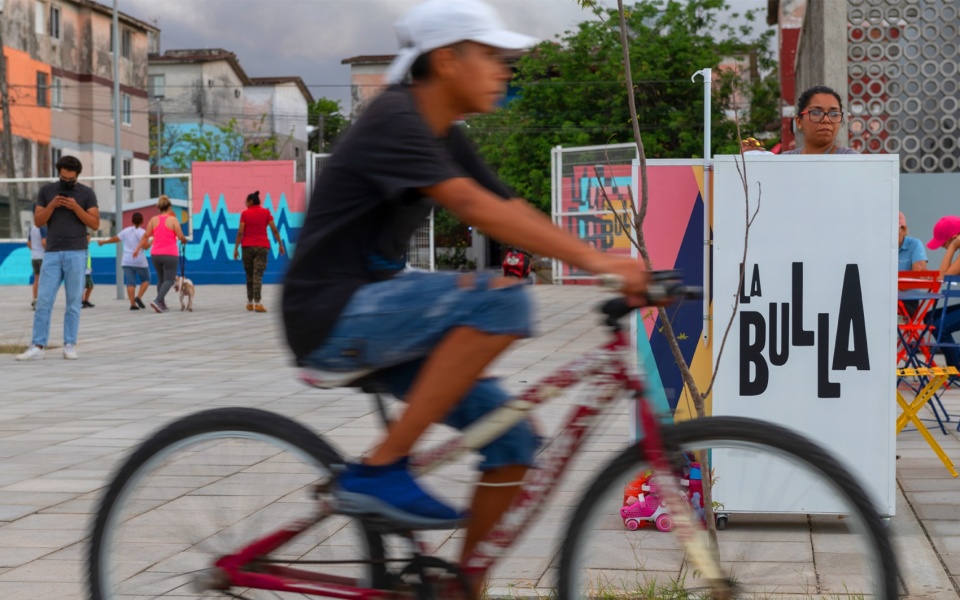 la bulla by taller multidisciplinar