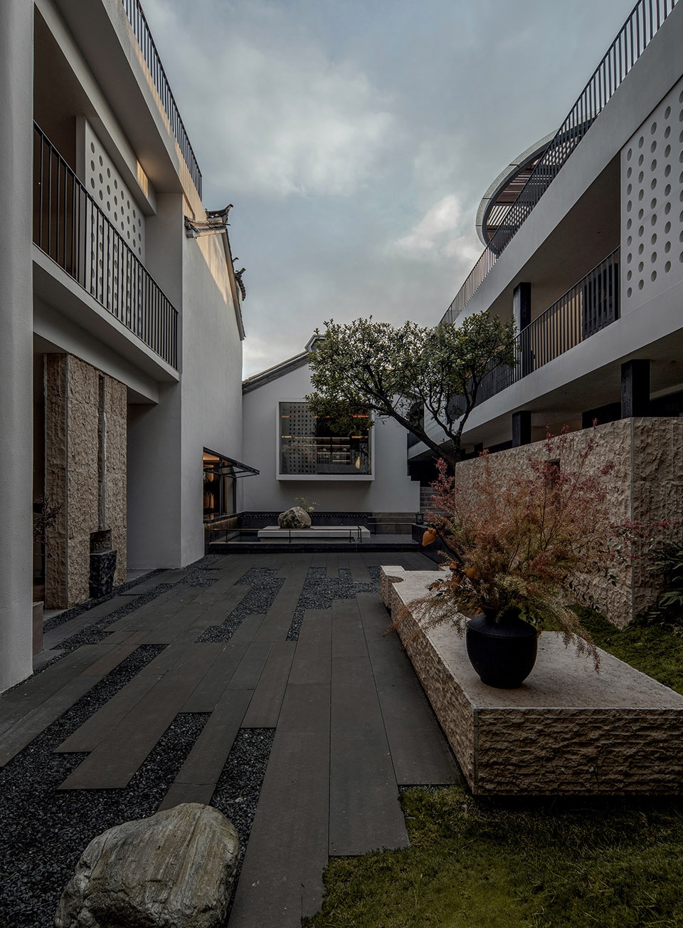 mushan resort hotel by kes design office