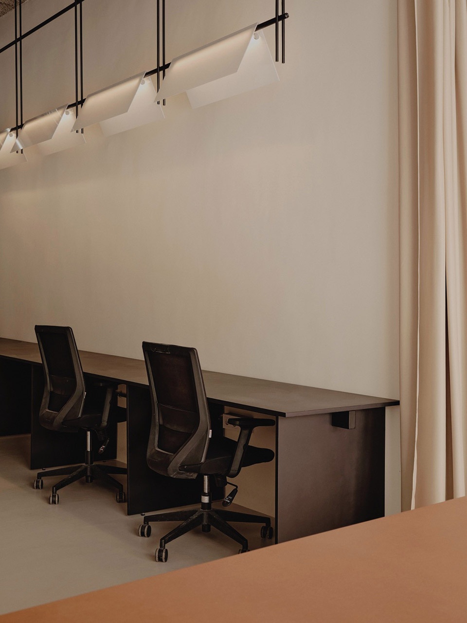 Sornells 21 by TOT Studio Paloma Bau Estudio