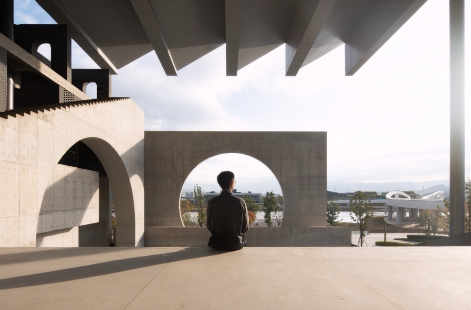 Xichang Jianchuan Film Museum Complex Documentary Film Museum by Tanghua Architect Associates